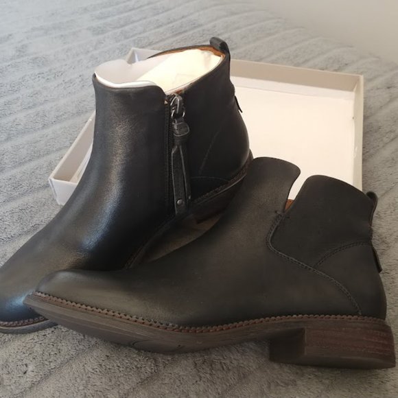 NEW Franco Sarto Hyla Bootie’s/Ankle Boots - Picture 4 of 8